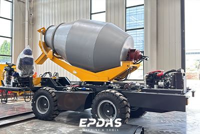 Self-loading Concrete Mixer in South Africa