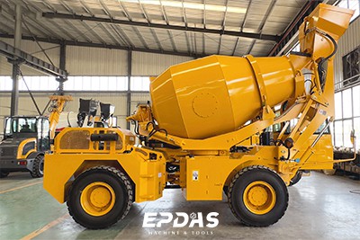 Self-loading Concrete Mixer For Landscaping Projects