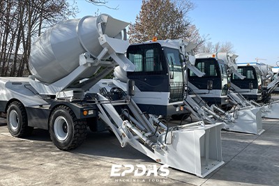 Self-loading Concrete Mixer in Brazil