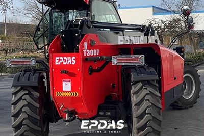 Telehandler With Grapple