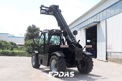 Telescopic Handler in Japan